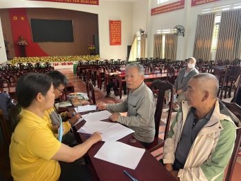 Bắt đầu chi trả gộp 3 tháng lương hưu, trợ cấp BHXH tại 4 tỉnh