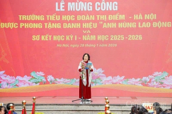 Trường tiểu học Đoàn Thị Điểm, Hà Nội đón nhận Danh hiệu Anh hùng Lao động