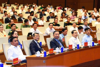 Gần 2,1 triệu đại biểu tham dự Hội nghị toàn quốc quán triệt và triển khai Nghị quyết của Bộ Chính trị về phát triển kinh tế có vốn đầu tư nước ngoài
