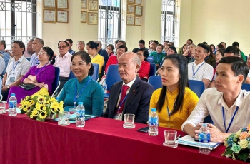 Hội làng nghề dệt lụa Vạn Phúc hướng tới bước phát triển mới