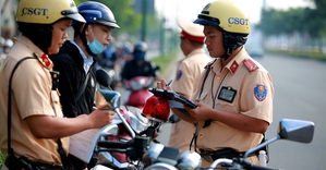 Công bố đường dây nóng để người dân phản ánh cảnh sát giao thông có biểu hiện tiêu cực