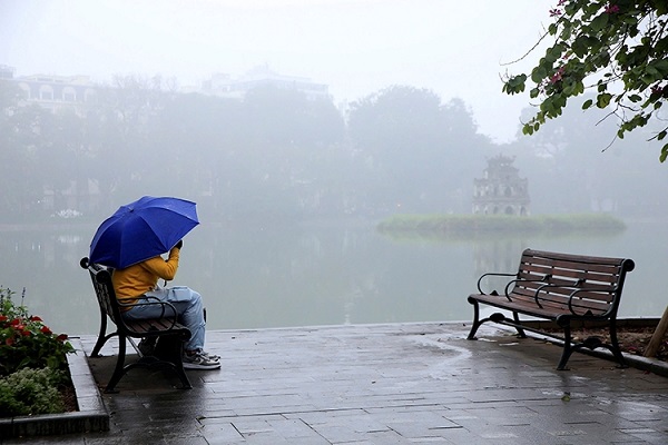 Bắc Bộ sáng sớm có sương mù, Nam Bộ xuất hiện nắng nóng cục bộ